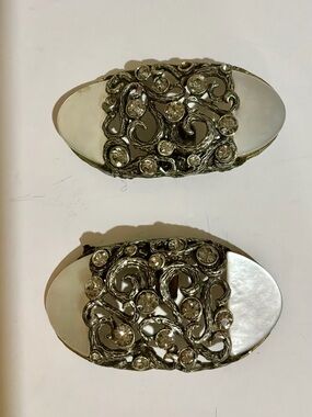Vintage,.MUSI…Ornate shoe clips